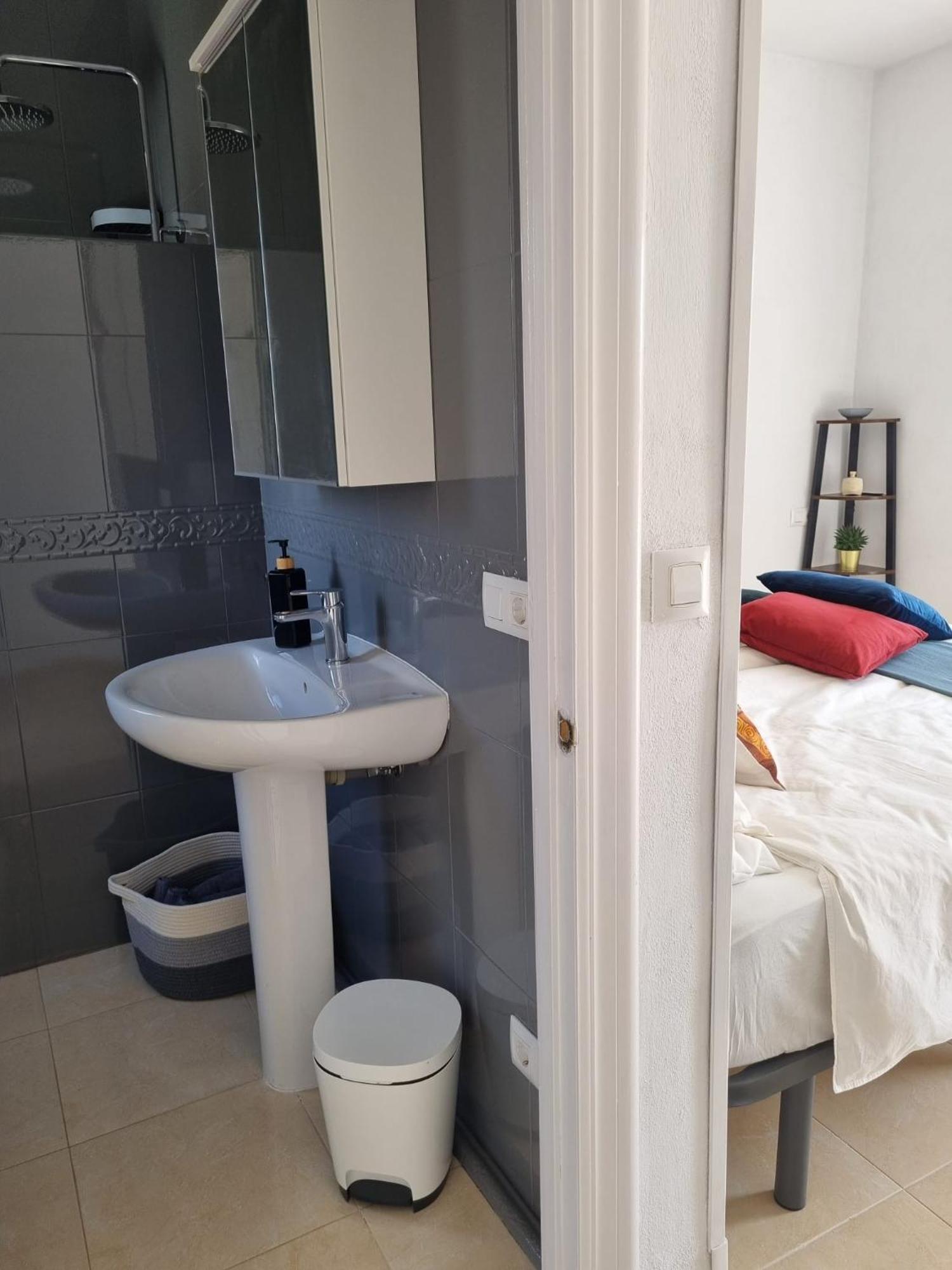 B&B Casa Blanca Oria Bagian luar foto