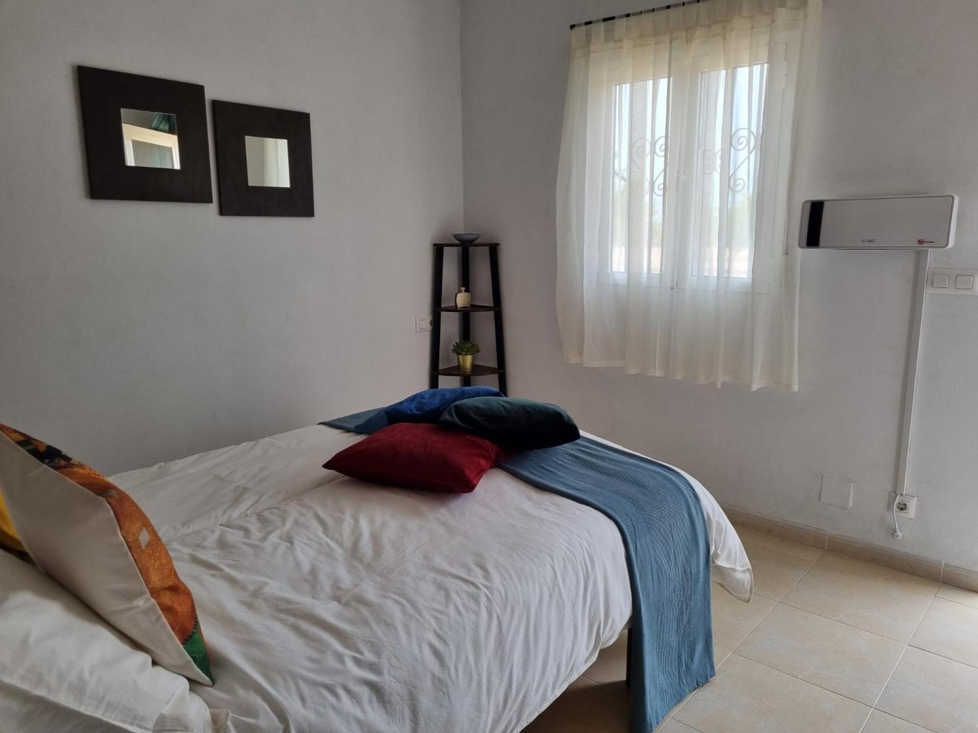 B&B Casa Blanca Oria Bagian luar foto