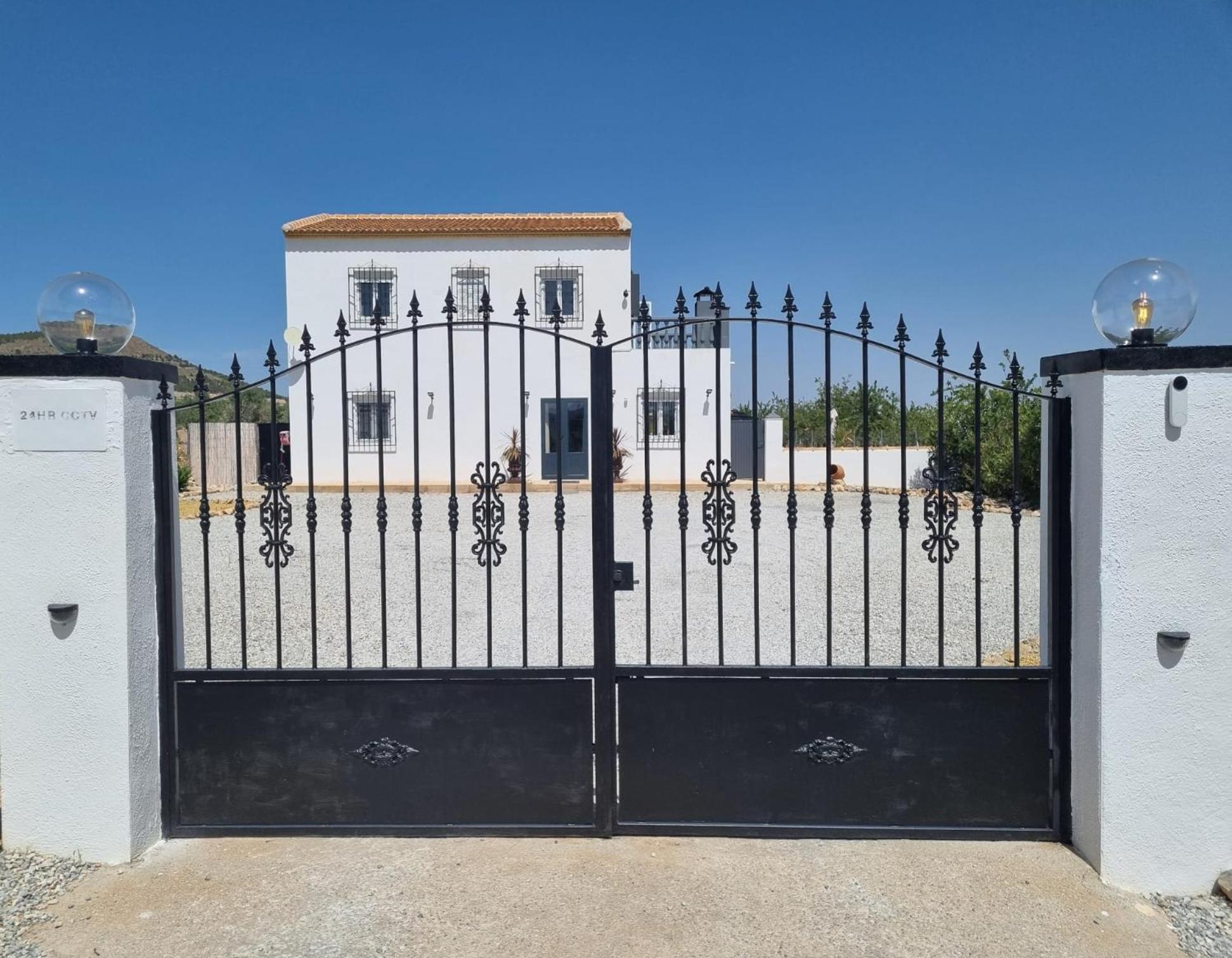 B&B Casa Blanca Oria Bagian luar foto